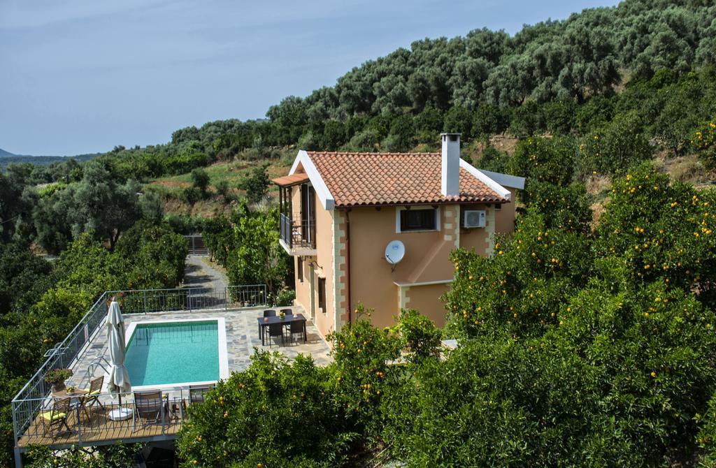 Citrea Villa Fournes ภายนอก รูปภาพ